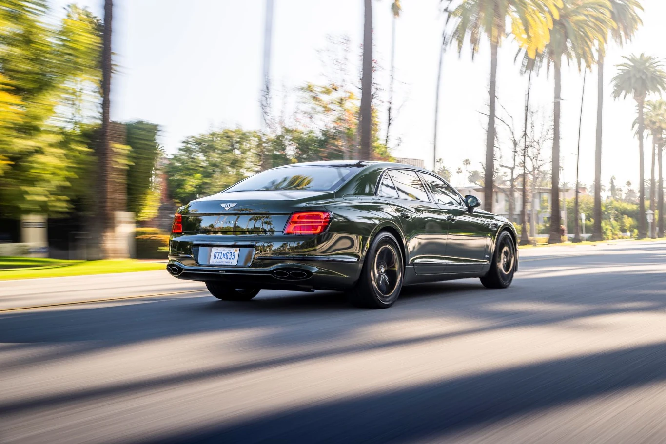 Bentleya Flying Spur Hybrid / Bentley