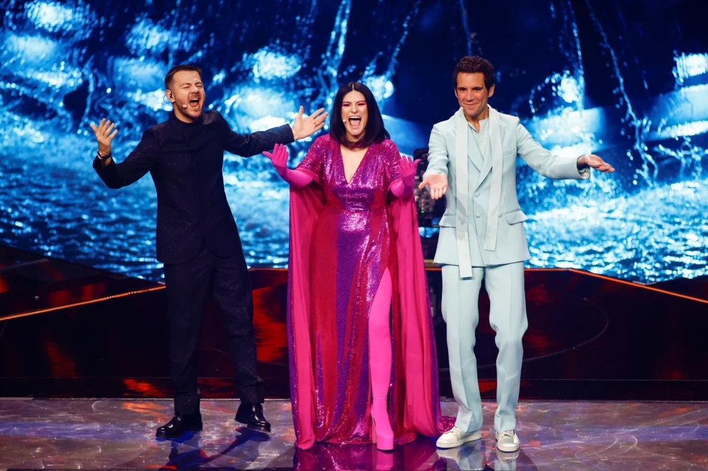 Alessandro Cattelan, Laura Pusini, Mika na Eurowizji 2022 Alessandro Cattelan, Laura Pusini, Mika na Eurowizji 2022