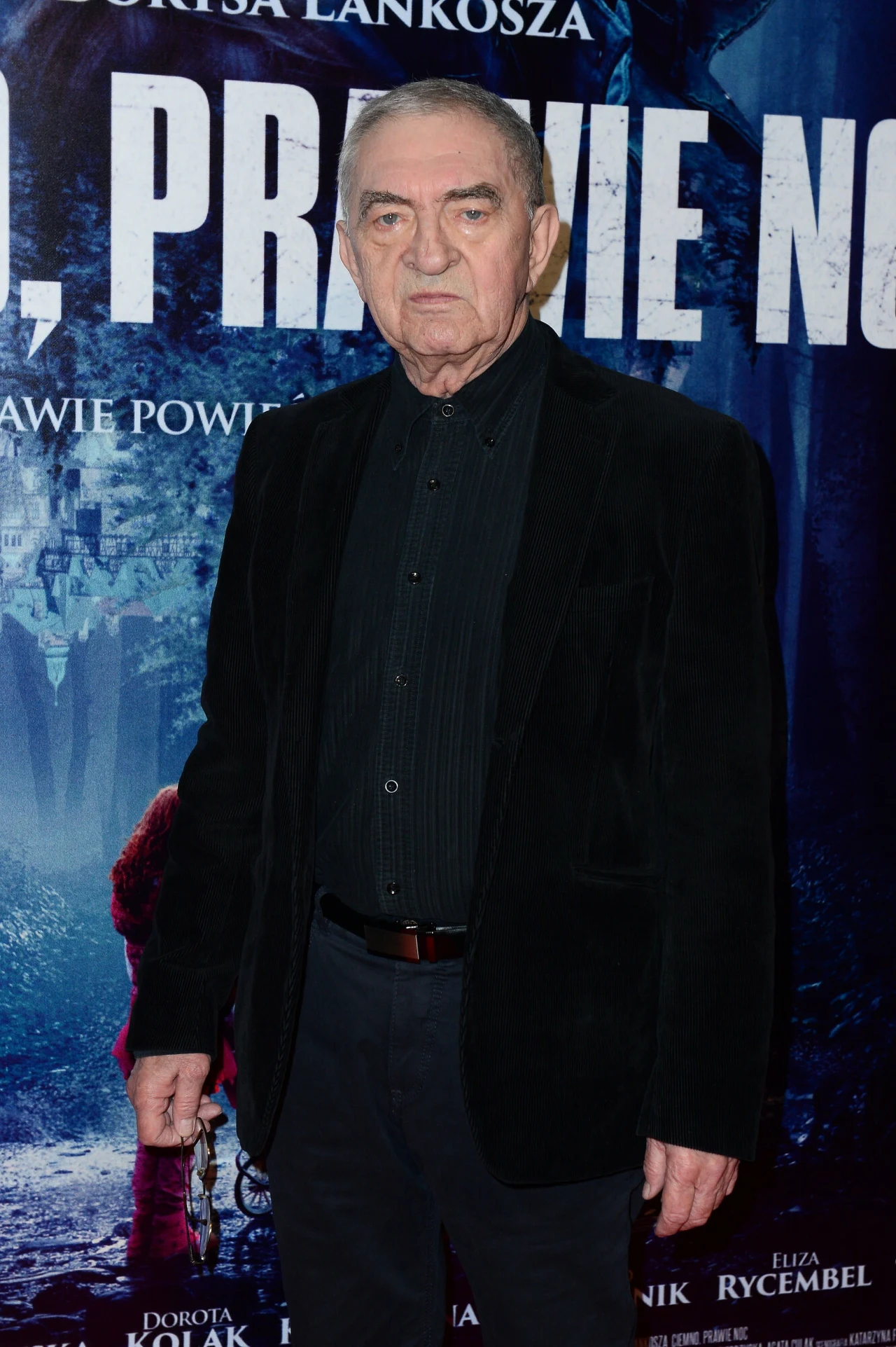 Jerzy Trela na premierze filmu "Ciemno, prawie noc".