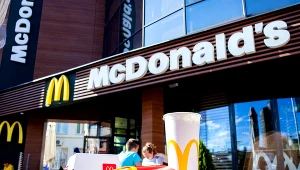 Tak McDonald’s chce rozwiązać problem brudnych opakowań 