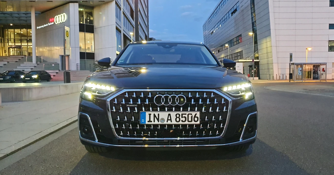 Audi A8 2022
