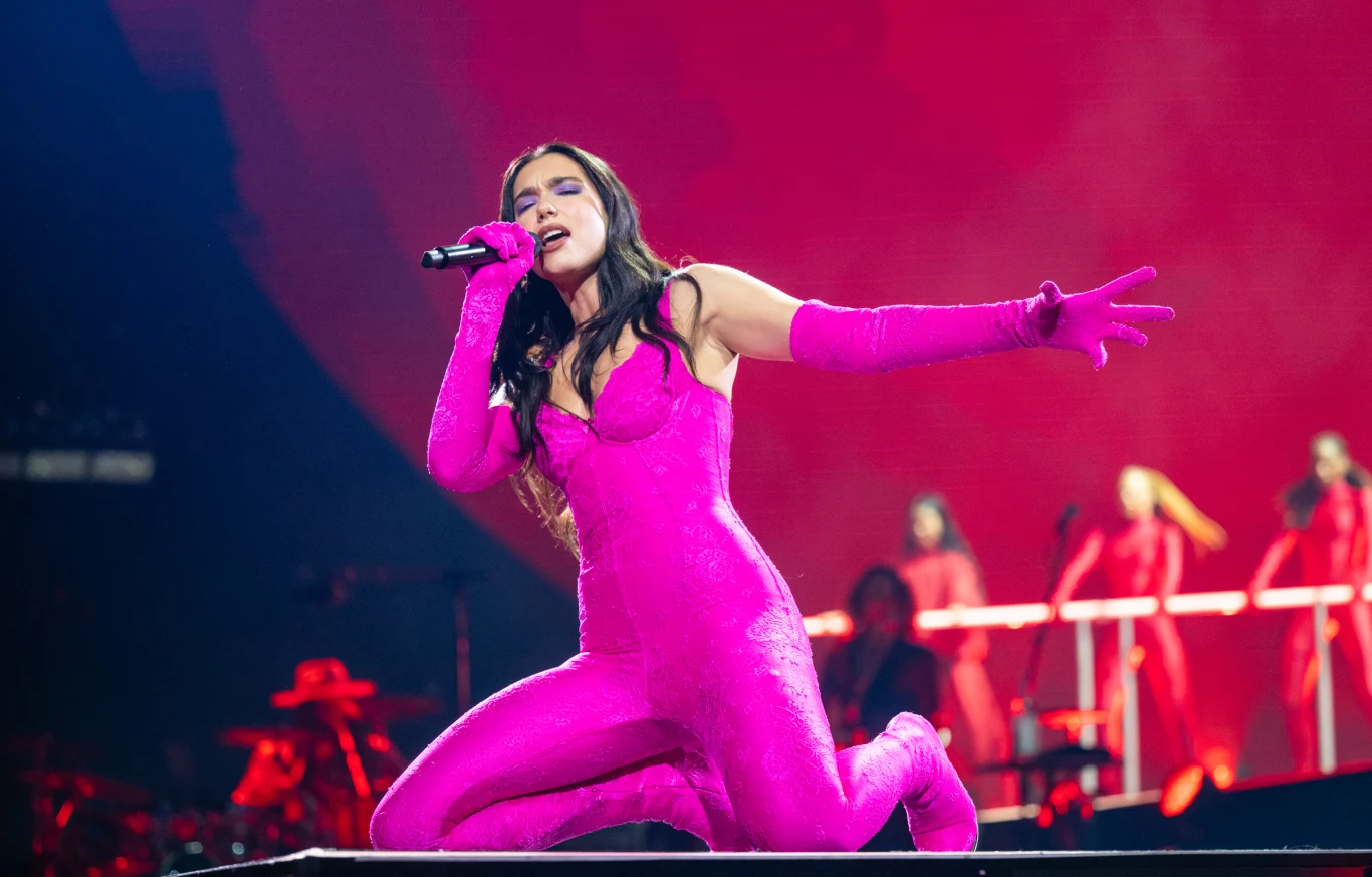 Dua Lipa rozważała zakończenie kariery Dua Lipa rozważała zakończenie kariery