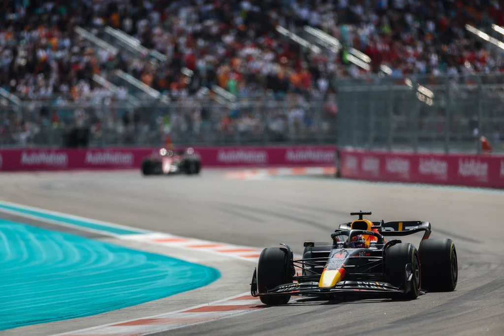 F1. GP Hiszpanii. Terminarz i program transmisji. Gdzie oglądać zmagania w Barcelonie? Transmisja tv i stream online. Na zdjęciu Max Verstapen F1. GP Hiszpanii. Terminarz i program transmisji. Gdzie oglądać zmagania w Barcelonie? Transmisja tv i stream online. Na zdjęciu Max Verstapen