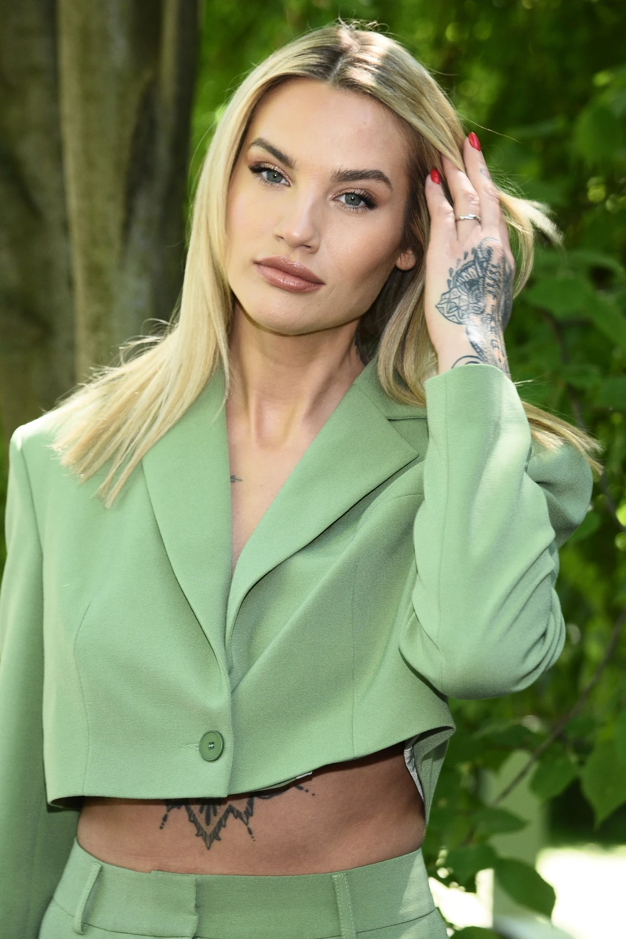 Karolina Gilon Karolina Gilon