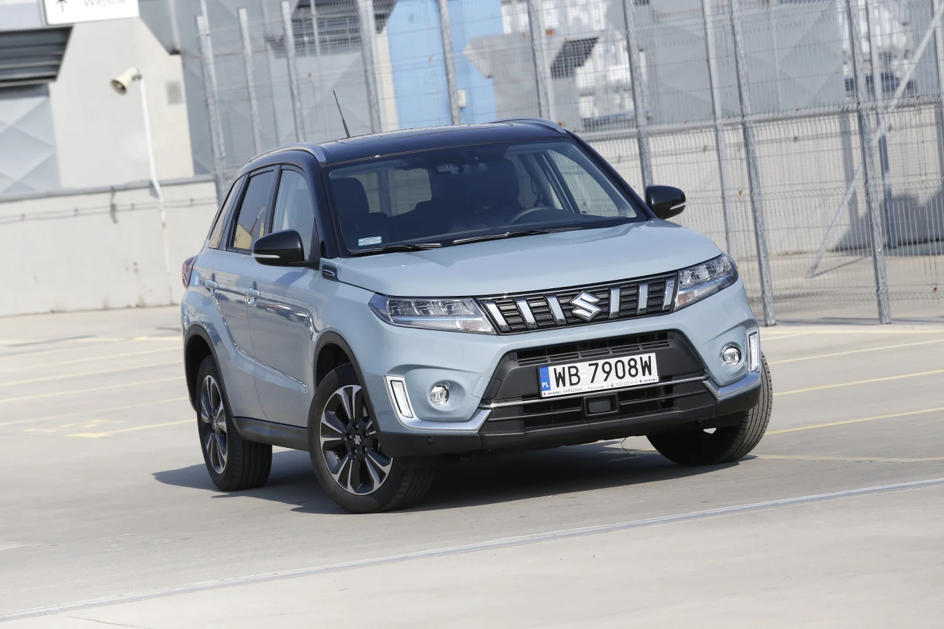 Suzuki Vitara Strong Hybrid. Kiedy rozsądek wygrywa z emocjami Suzuki Vitara Strong Hybrid. Kiedy rozsądek wygrywa z emocjami