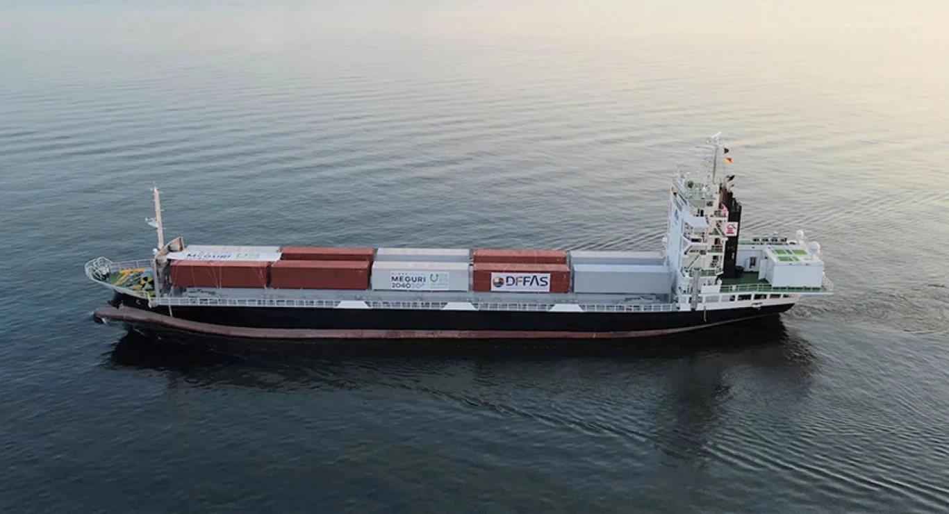 Jest lepszy niż Tesla! Ten gigant samodzielnie pokonał 790 kilometrów Jest lepszy niż Tesla! Ten gigant samodzielnie pokonał 790 kilometrów