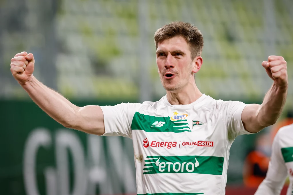 Michał Nalepa z Lechii Gdańsk po zdobyciu bramki Michał Nalepa z Lechii Gdańsk po zdobyciu bramki