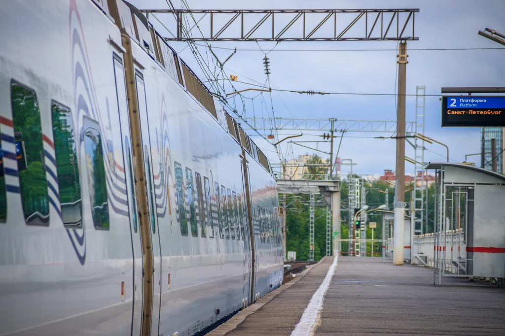 Szybki pociąg Allegro, Rosja, St. Petersburg 31 maja 2019 r. platforma Lanskaya