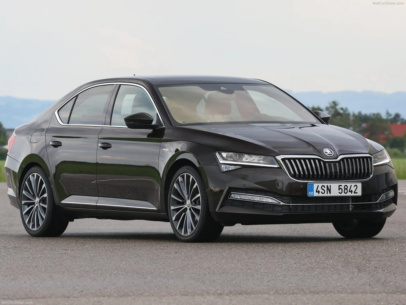 Skoda Superb 2022