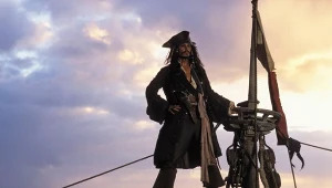 Johnny Depp jako Jack Sparrow w filmie "Piraci z Karaibów. Klątwa Czarnej Perły"