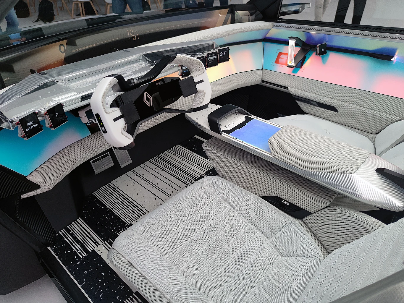Renault Scenic Vision – niezwykły koncept napędzany niezwykłym napędem Renault Scenic Vision – niezwykły koncept napędzany niezwykłym napędem