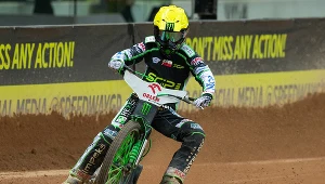 Okno transferowe otwarte. Sondowanie gwiazdy Apatora