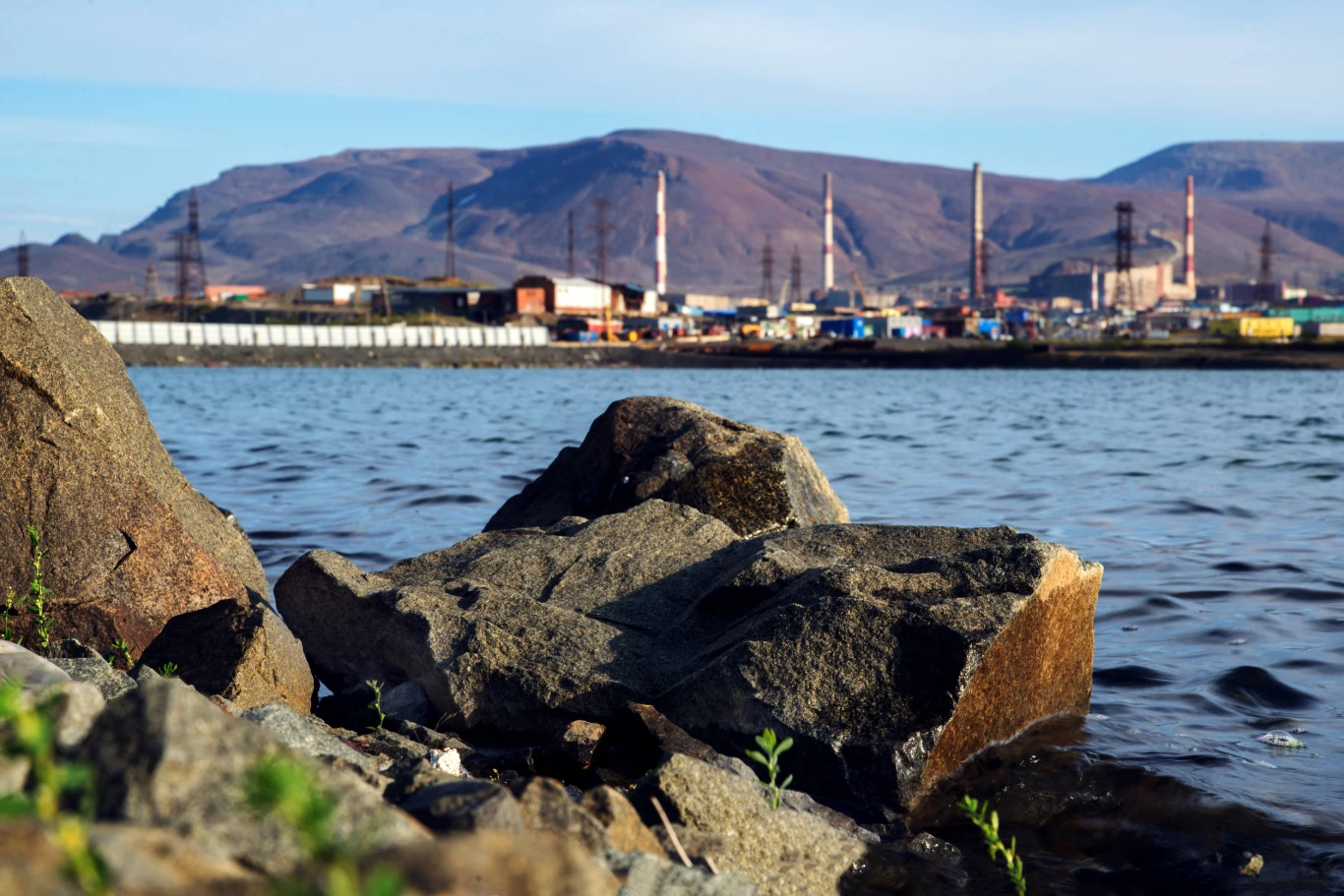 Rosja jest jednym z największych trucicieli na świecie. Na zdj. Norylsk Rosja jest jednym z największych trucicieli na świecie. Na zdj. Norylsk