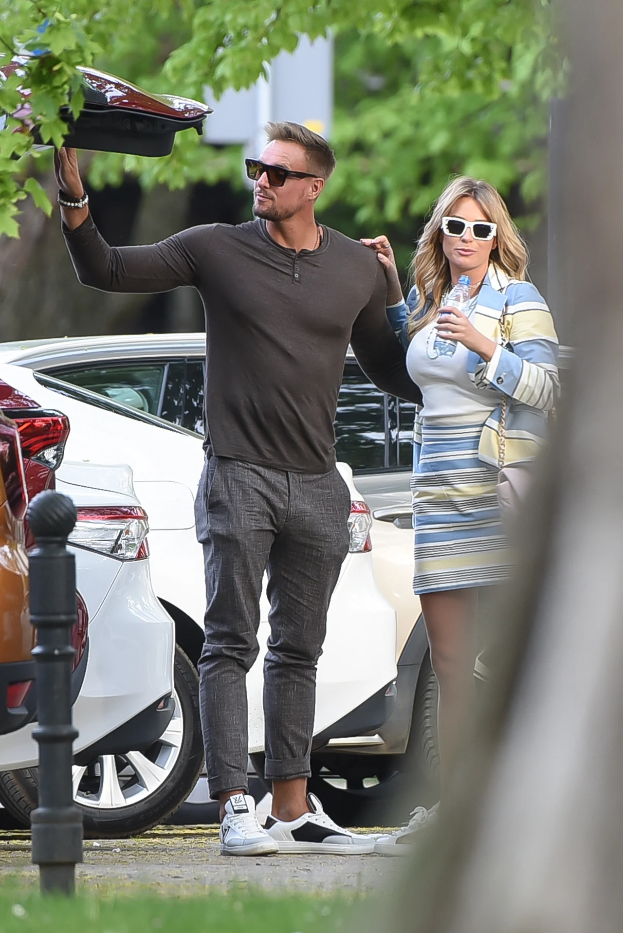 Zakochani wspólnie przemierzali ulice Sopotu Zakochani wspólnie przemierzali ulice Sopotu