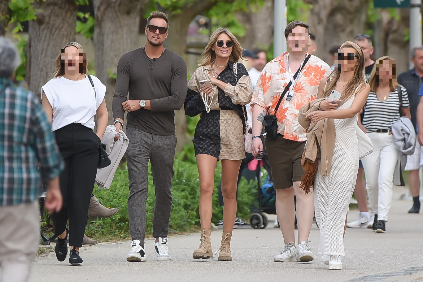 Marcelina Zawadzka w szaroczarnej stylizacji w geometryczne wzory prezentowała się cudownie Marcelina Zawadzka w szaroczarnej stylizacji w geometryczne wzory prezentowała się cudownie