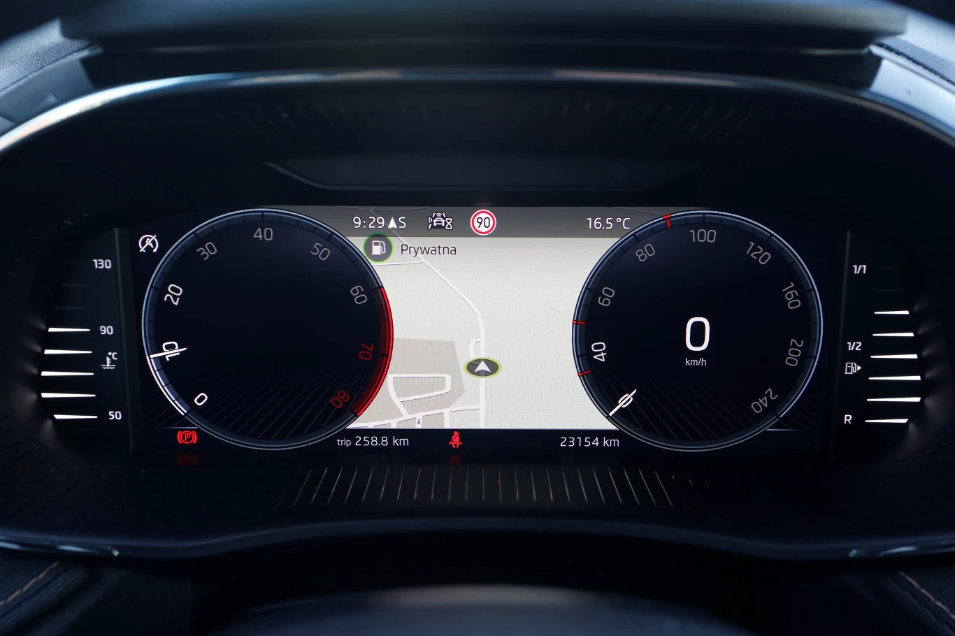 Skoda Fabia 1.0 MPI. Idealna na drugie auto w rodzinie