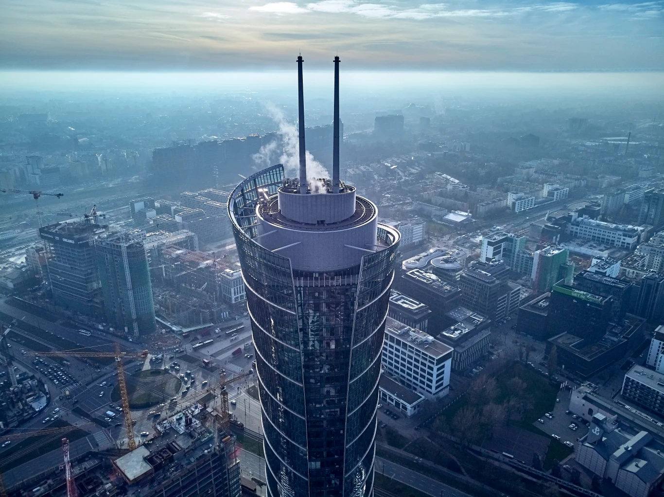 Warsaw Spire - trzeci pod względem wysokości wieżowiec w stolicy