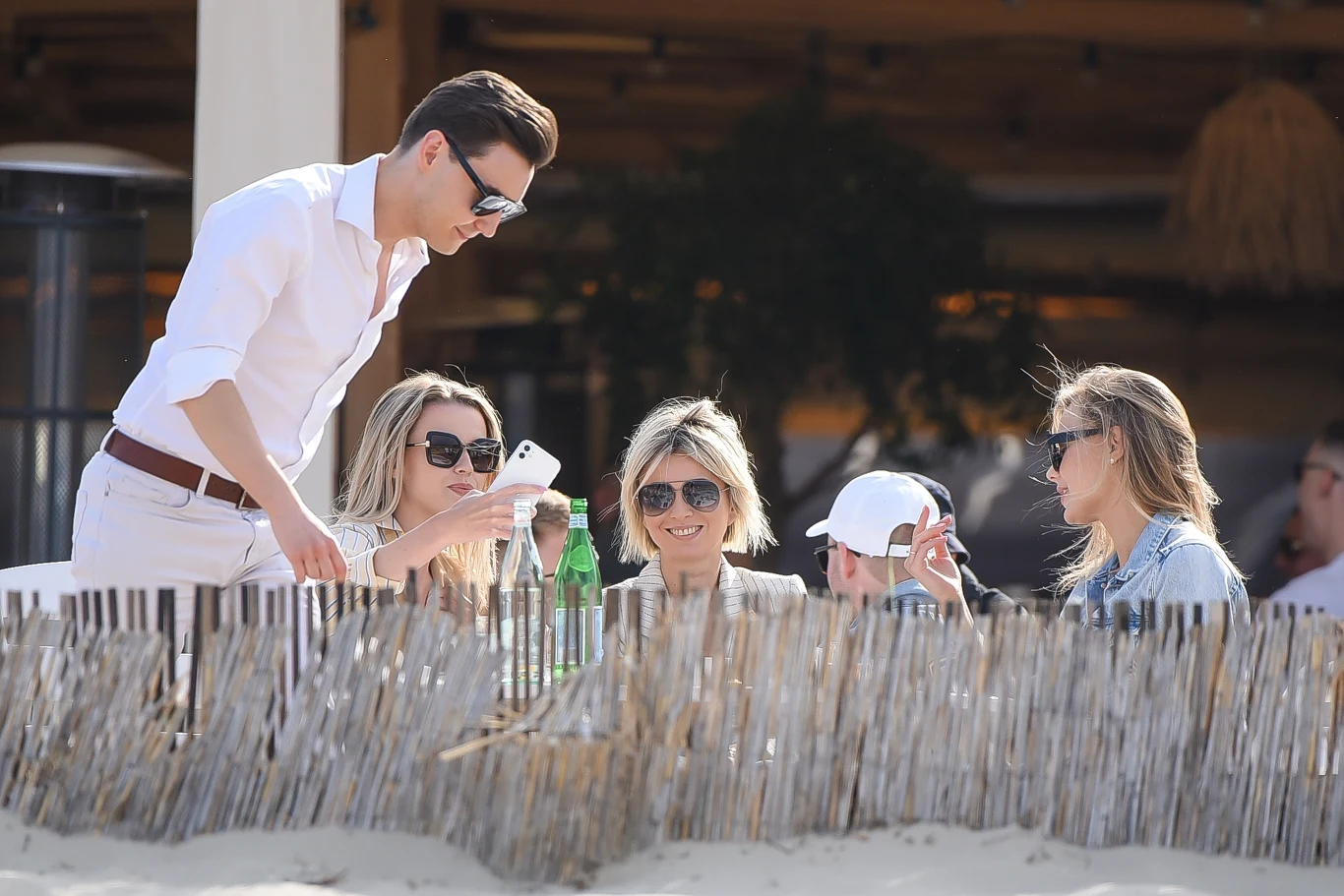 Katarzyna Zdanowicz z ekipą Wydarzeń 24 w Sopocie Katarzyna Zdanowicz z ekipą Wydarzeń 24 w Sopocie