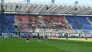 Absurdalny mecz Wisły. Piłkarze Brzęczka żegnają się z Ekstraklasą