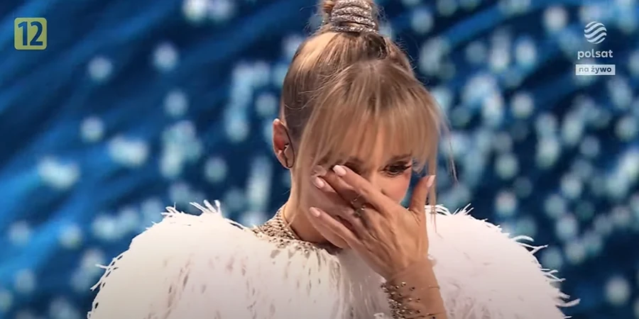 Screen z: https://www.youtube.com/watch?v=53g6Bl5lG7A