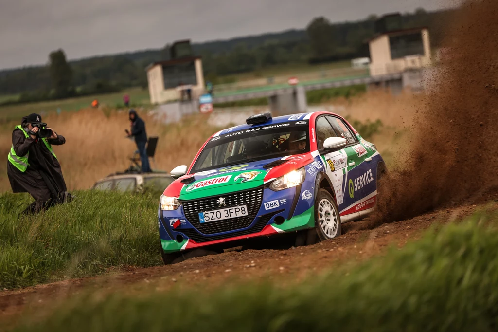 Gracjan Predko i Sebastian Sadowski (Peugeot 208 Rally4)