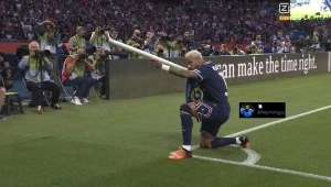 Neymar Jr. - zdjęcie zamieszczone w serwisie Twitter.com na profilu @Neymologyy