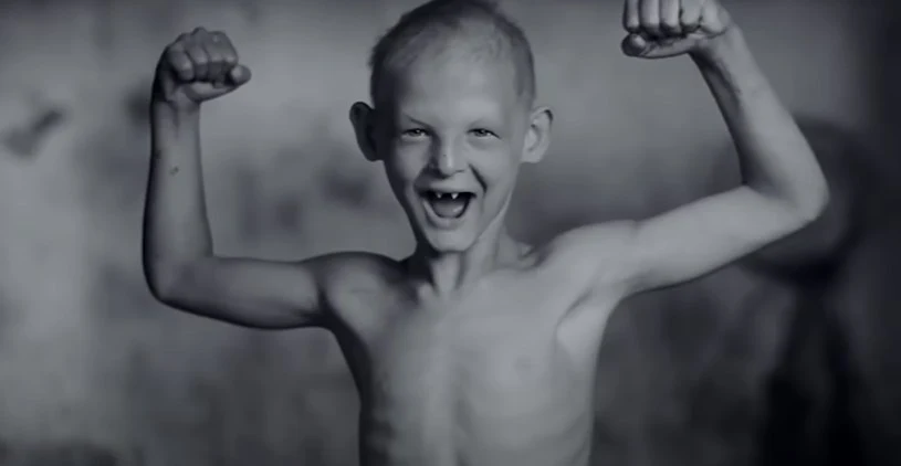 Gabriel "Tokkie" du Preez oskarża Die Antwoord o znęcanie się /Ben Jay Crossman /materiały źródłowe YouTube Gabriel "Tokkie" du Preez oskarża Die Antwoord o znęcanie się /Ben Jay Crossman /materiały źródłowe YouTube