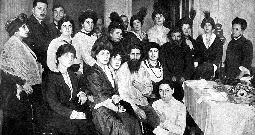 Grigorij Rasputin — jasnowidz i jeden z najbardziej wpływowych ludzi carskiej Rosji — podobno był oczarowany kuchnią Putina