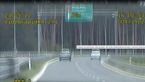 Jechał 200 km/h bo śpieszył się po kwiaty dla mamy