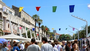 Dane HNB pokazują, że Chorwacja traci zagranicznych turystów