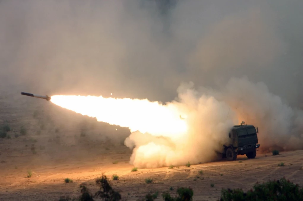Wyrzutnia HIMARS (zdj. ilustracyjne) Wyrzutnia HIMARS (zdj. ilustracyjne)