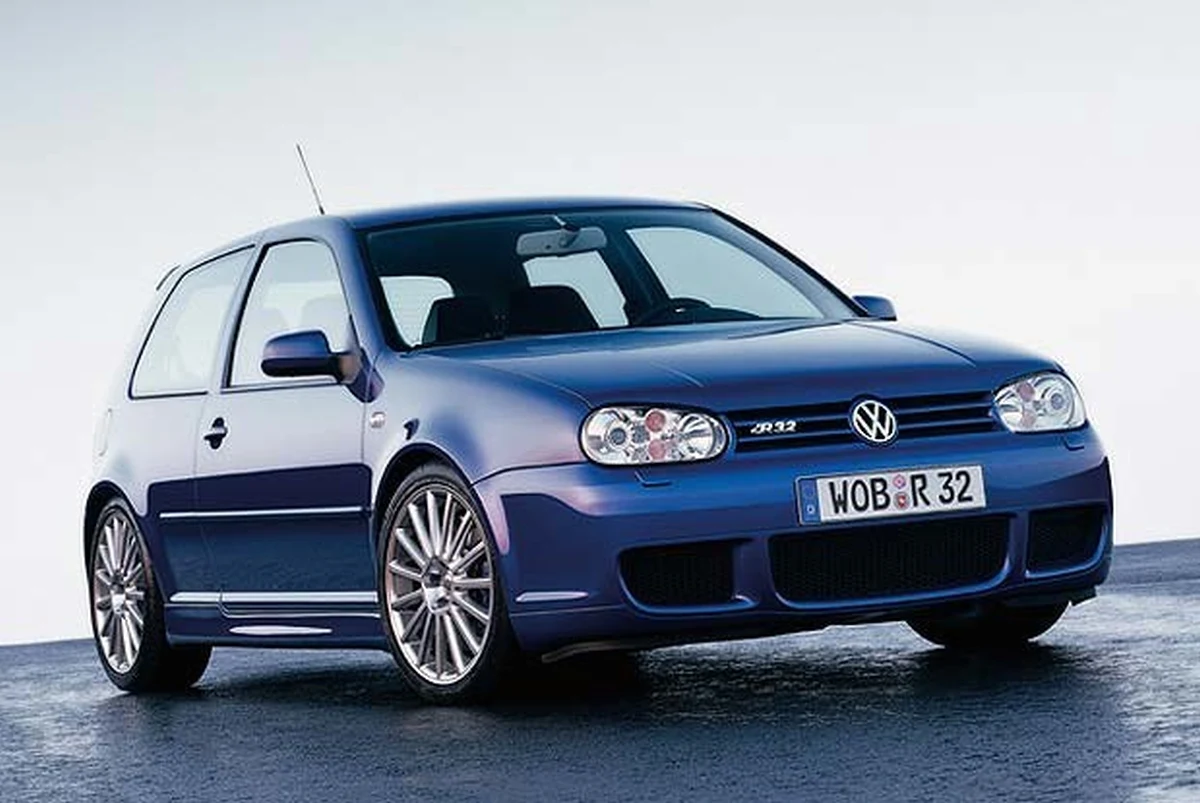 Volkswagen Golf R32 
