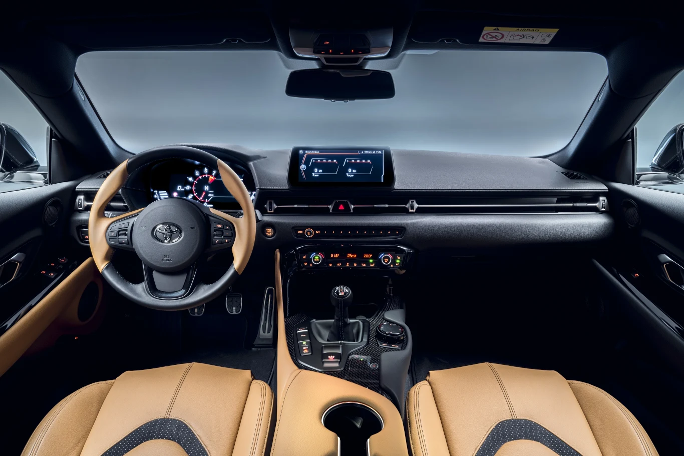 Toyota GR Supra z 6-biegową manualną skrzynią biegów 