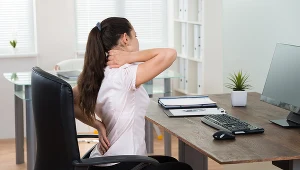W Polsce w 2021 roku Zakład Ubezpieczeń Społecznych oszacował, że problemy z kręgosłupem i pokrewne były przyczyną ponad 16 proc. absencji w pracy