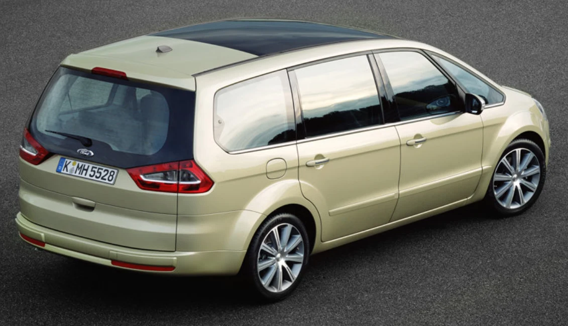 Ford Galaxy.