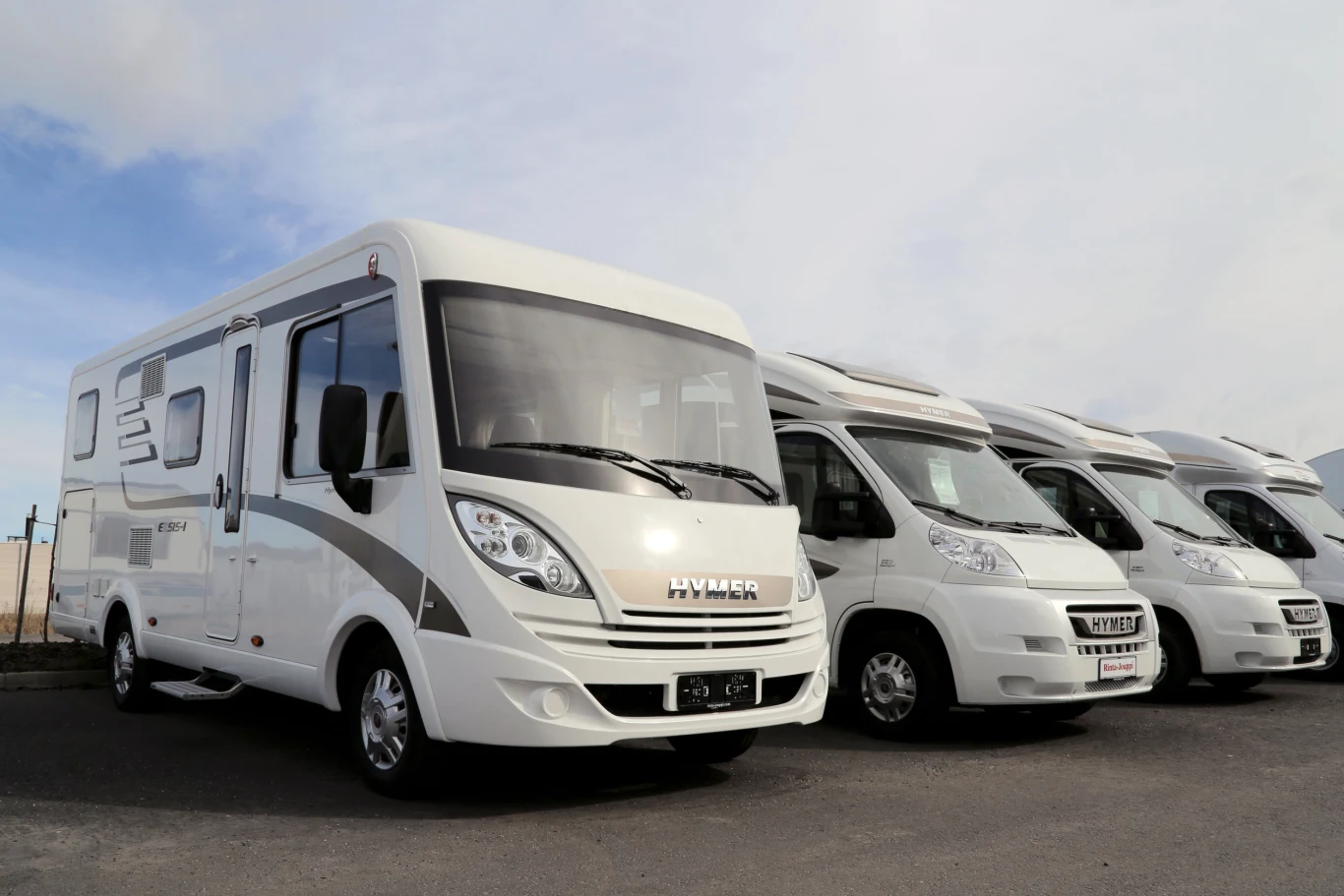Hymer to jedna z popularniejszych marek kamperów. Hymer to jedna z popularniejszych marek kamperów.