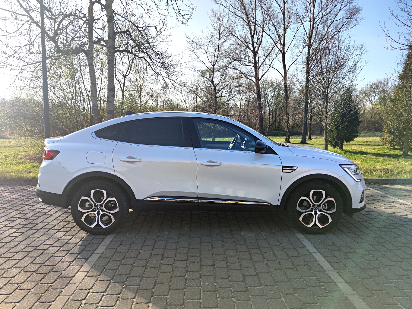 Renault Arkana E-Tech Intens Renault Arkana E-Tech Intens