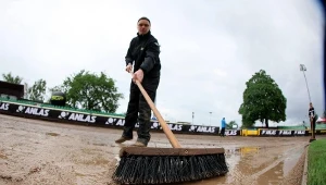 Kabaret w profesjonalnym sporcie! Żenujące obrazki