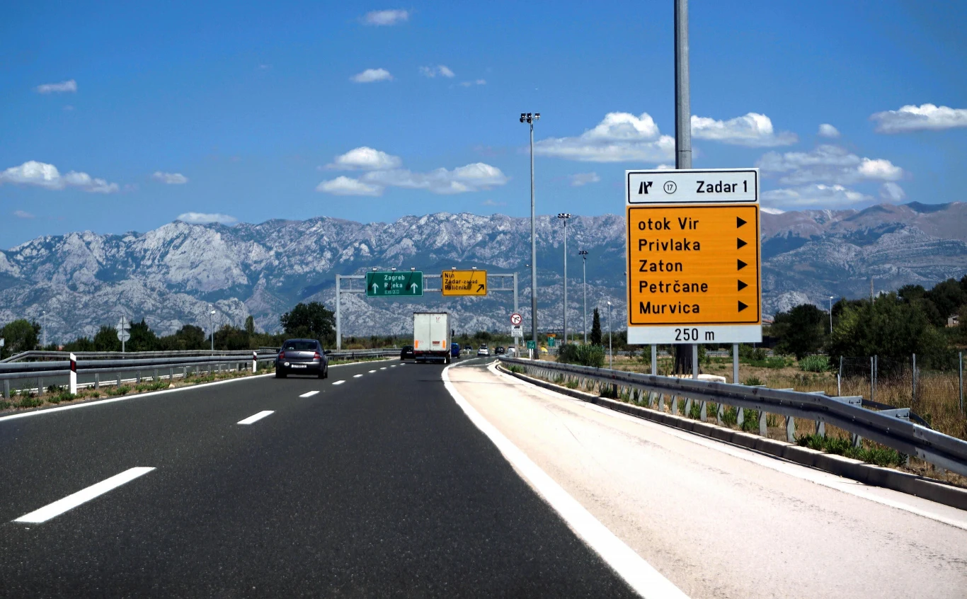 Droga z Polski do Chorwacji może nas sporo kosztować. Warto przed wyjazdem policzyć wszystkie koszty Droga z Polski do Chorwacji może nas sporo kosztować. Warto przed wyjazdem policzyć wszystkie koszty