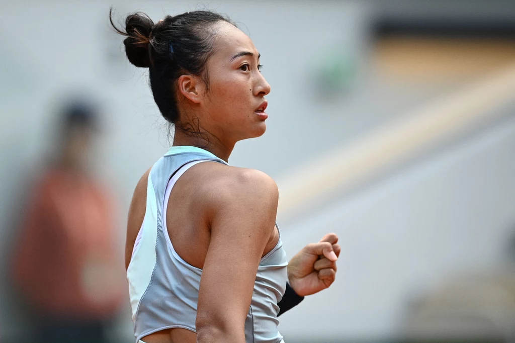 Qinwen Zheng Qinwen Zheng