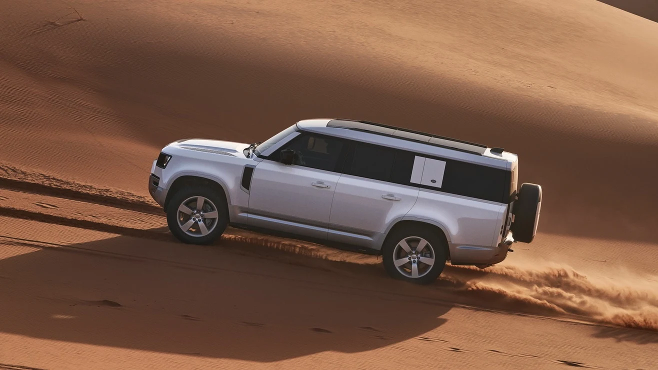 Land Rover Defender 130 Land Rover Defender 130