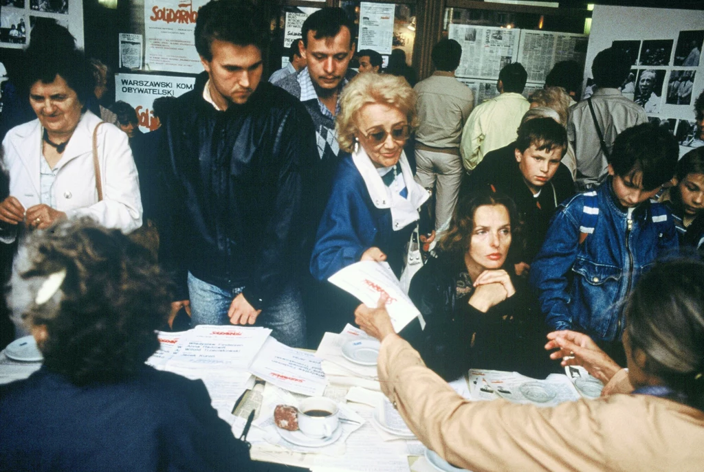 Polki i Polacy pokładali w czerwcowych wyborach wielkie nadzieje. "Liczyliśmy na zmiany"