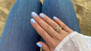 Baby blue nails, czyli hit tego lata. Idealne paznokcie na wakacje