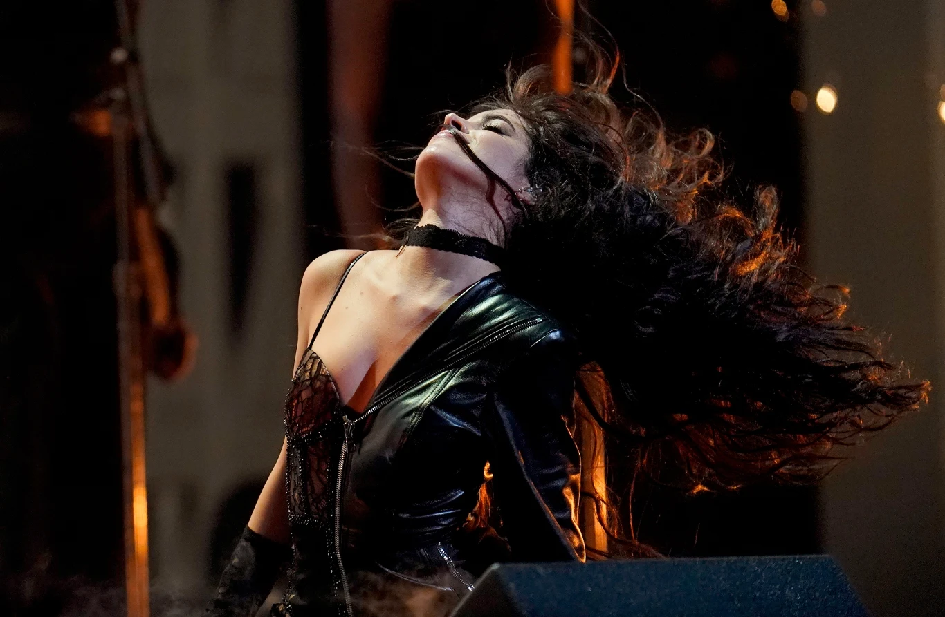 Camila Cabello pokazała nowy teledysk Camila Cabello pokazała nowy teledysk