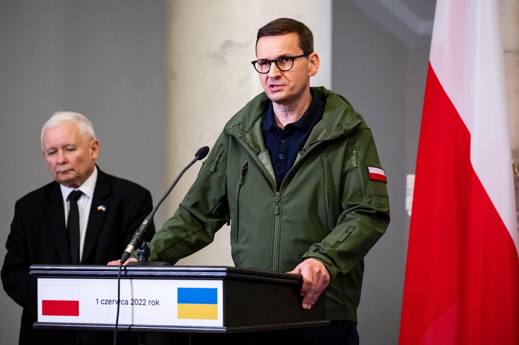 Mateusz Morawiecki i Jarosław Kaczyński podczas wizyty w Kijowie Mateusz Morawiecki i Jarosław Kaczyński podczas wizyty w Kijowie