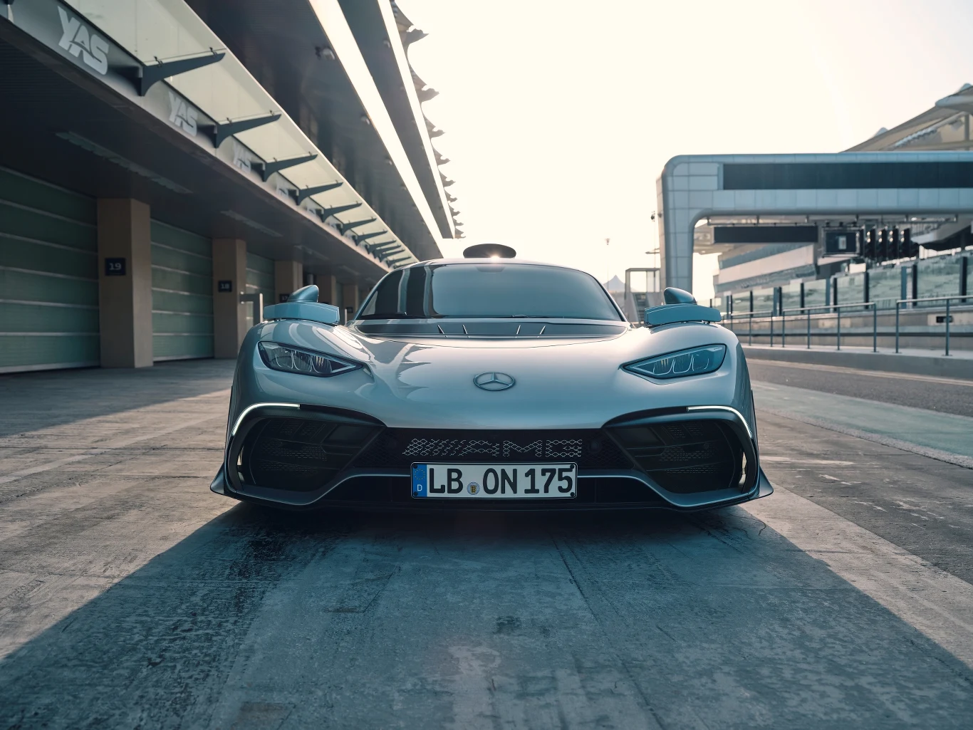 Mercedes-AMG ONE Mercedes-AMG ONE