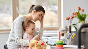 Dla samotnie wychowujących podatki będą wyższe niż zapowiadano (zdj. ilustracyjne)