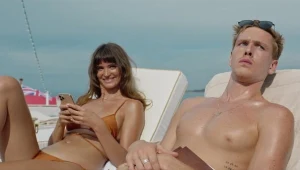 Kadr z filmu "Triangle of Sadness"