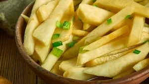 W PRL-u jedli ją wszyscy. Tak wykorzystasz w kuchni zapomnianą bombę witaminową