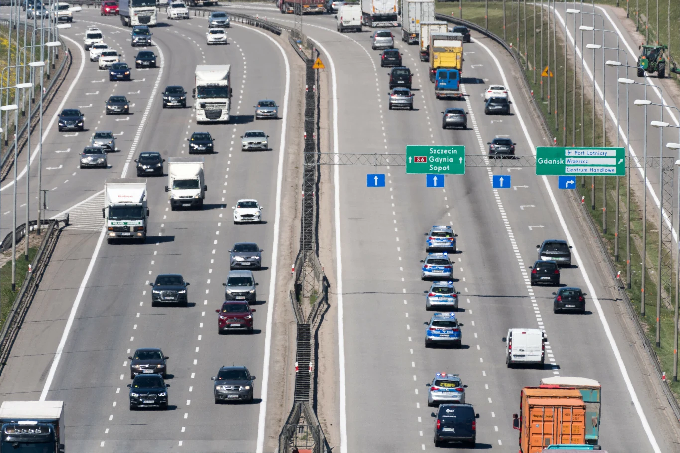 1400 km nowych dróg ekspresowych i autostrad ma być płatne. Czy tylko dla samochodów ciężarowych i autobusów? 1400 km nowych dróg ekspresowych i autostrad ma być płatne. Czy tylko dla samochodów ciężarowych i autobusów?